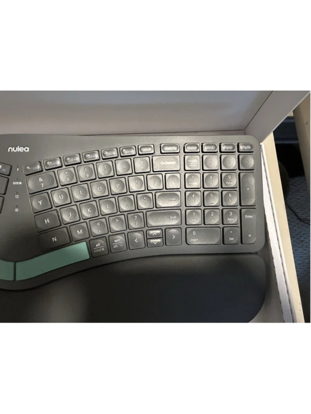Nulea keyboard ergonomic